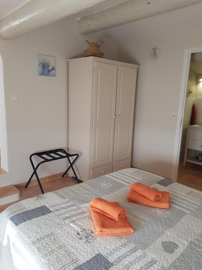 Mas Clement - Chambre Et Table D'Hotes LʼIsle-sur-la-Sorgue Dış mekan fotoğraf
