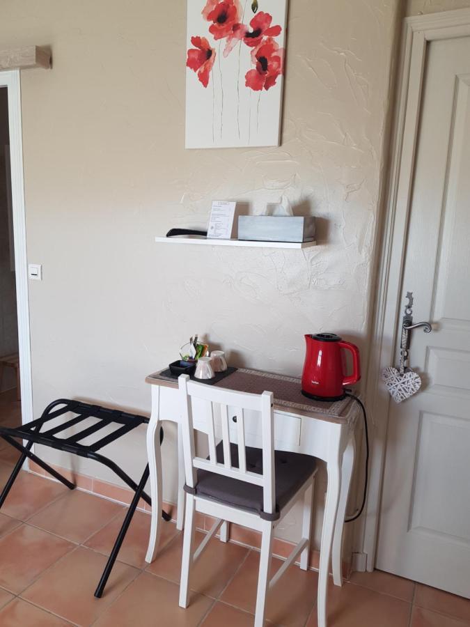 Mas Clement - Chambre Et Table D'Hotes LʼIsle-sur-la-Sorgue Dış mekan fotoğraf